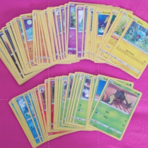 Lote de 100 Cartas Pokemon Aleatórias