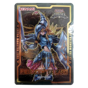 Dark Magician Girl the Dragon Knight Judge Field Center Card - Não selado